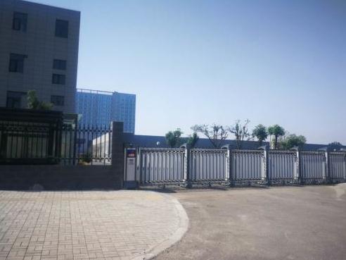邯鄲出安智能電動伸縮門順利進駐邯鄲市漢光實驗中學大門口