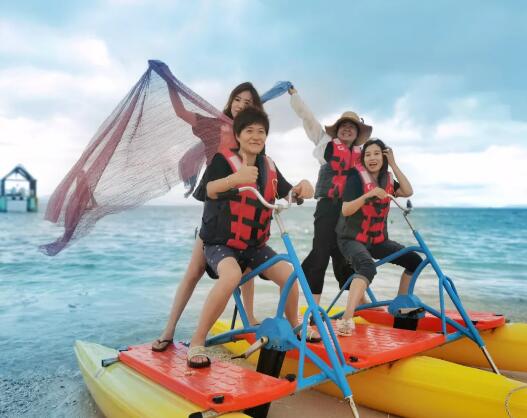 清澈見底的海水