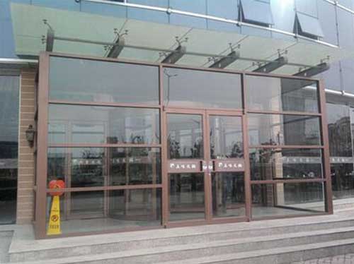 星華海岸城EM-CZ355型號肯德基門案例 - 中出網(wǎng)-智能出入口與停車充電門戶