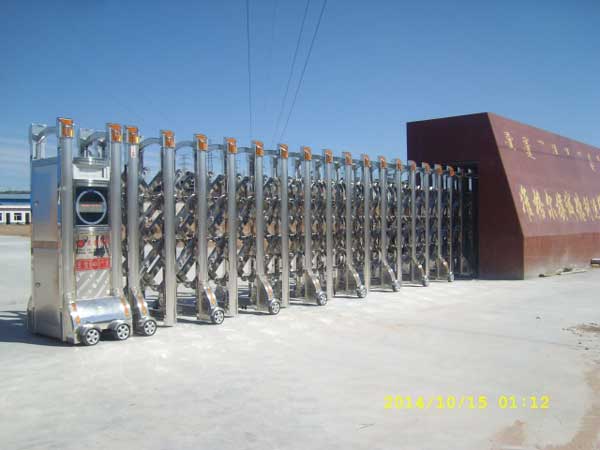 慶賀呼和浩特出安智能伸縮門進駐呼和浩特準格爾旗誠德利運輸公司