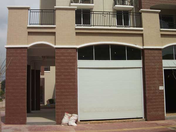 熱烈祝賀漳州出安智能卷簾門進(jìn)駐漳州常山鑫晟花園