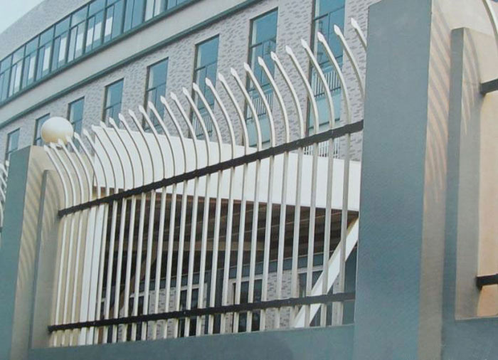 鋅鋼護欄單向彎頭型1