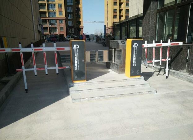 菏澤出安智能道閘進(jìn)駐菏澤東方夏威夷