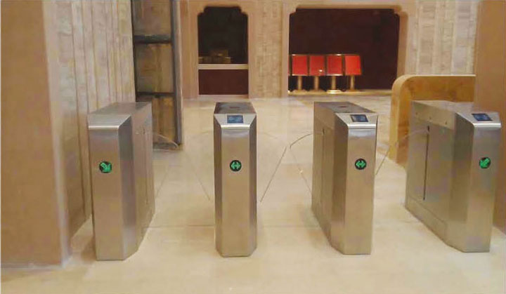 許昌出安智能人行通道閘進(jìn)駐許昌河南天瑞溫泉大酒店