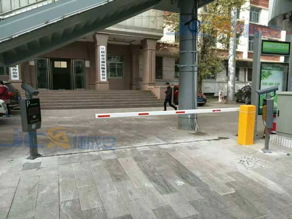 熱烈祝賀蘭州出安智能停車場(chǎng)系統(tǒng)進(jìn)駐蘭州市交通運(yùn)輸委員會(huì)