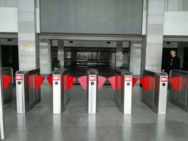 宿遷財(cái)政大廈翼閘案例 - 中出網(wǎng)-智能出入口與停車充電門戶