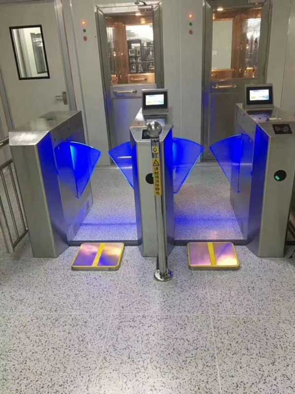 宿遷供電公司通道閘案例 - 中出網(wǎng)-智能出入口與停車充電門戶