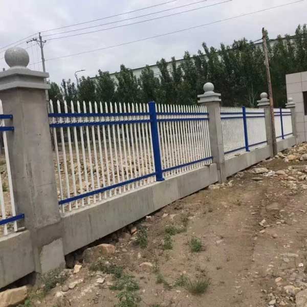 宿遷恒力工業(yè)園圍墻護(hù)欄案例 - 中出網(wǎng)-智能出入口與停車(chē)充電門(mén)戶(hù)