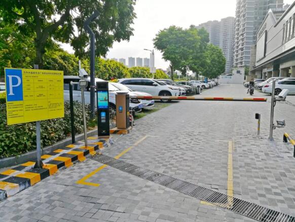 圖為佛山萬(wàn)科水晶城小區(qū)項(xiàng)目改造后