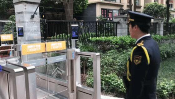 融創(chuàng)地產(chǎn)集團（重慶奧園）落地應(yīng)用捷順社區(qū)無人值守AB閘