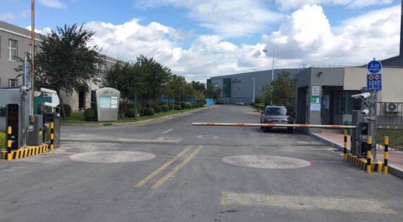 入口道閘水平、垂直調(diào)整后檢測(cè)