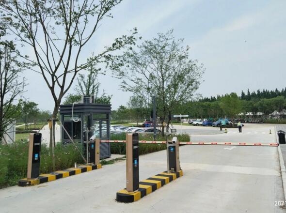 捷順智慧停車設(shè)備及系統(tǒng)