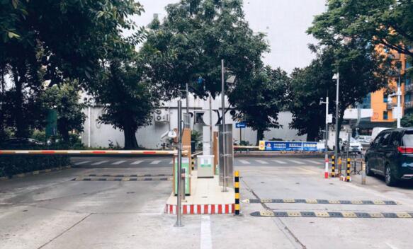 深圳八卦嶺智慧升級(jí)！捷停車·云托管一套帶走停車場(chǎng)“頑疾”