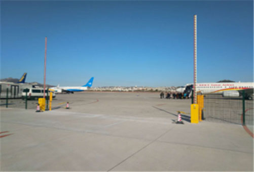 泰山景區(qū)奧秀苑兩進(jìn)兩出三代車牌識(shí)別系統(tǒng)安裝調(diào)試完成 - 中出網(wǎng)-智能出入口與停車充電門戶