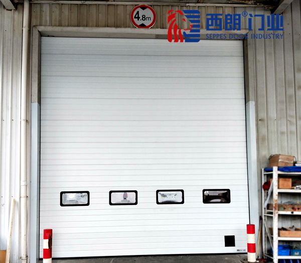 常熟工廠倉庫電動提升門