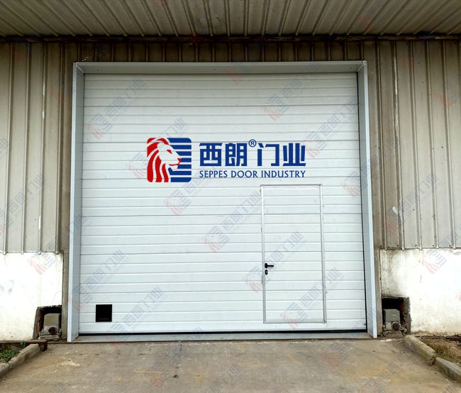 上海垂直型快速提升門