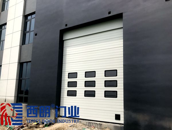 太倉鋼制電動滑升門