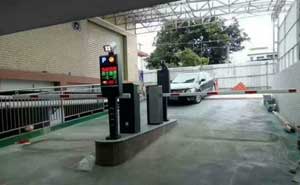 棗莊中奧萬融公館車牌識別系統(tǒng)案例