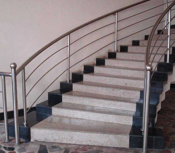 不銹鋼護(hù)欄8