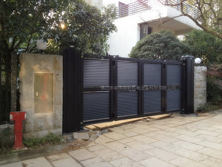 桂林出安智能懸浮平移門進(jìn)駐桂林5號(hào)公館