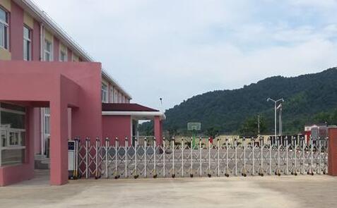 邢臺(tái)水業(yè)集團(tuán)有限公司選用邢臺(tái)出安智能伸縮門(mén)彰顯個(gè)性