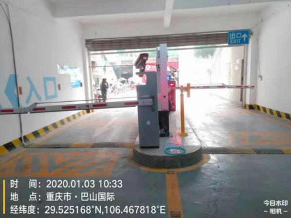 重百大廈選用道爾恭III系列（七進(jìn)七出）