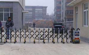 德陽西都名苑電動(dòng)伸縮門案例