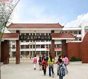 周寧縣實驗小學大門采用寧德出安伸縮門