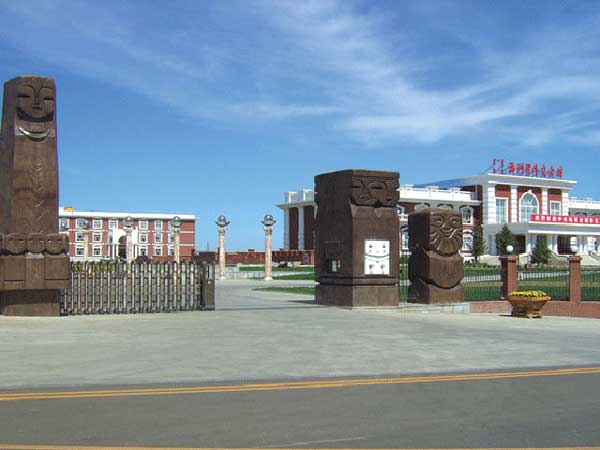 慶賀呼倫貝爾出安智能電動伸縮門進駐呼倫貝爾滿洲里大中華外交會館