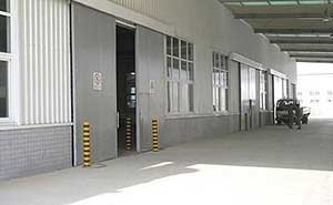 工業(yè)推拉門