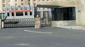 承德伸縮門(mén)