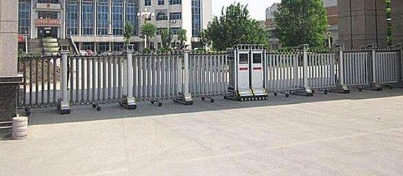 承德市中心醫(yī)院選擇承德出安智能為電動伸縮門供貨商