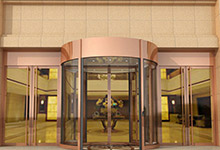 熱烈祝賀盤錦出安智能旋轉(zhuǎn)門進(jìn)駐朝盤錦東方銀座公館