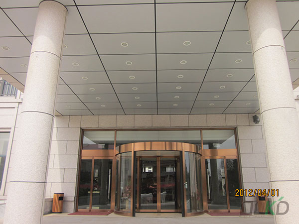 熱烈祝賀秦皇島出安智能旋轉(zhuǎn)門進(jìn)駐秦皇島中國(guó)銀行北戴河培訓(xùn)中心