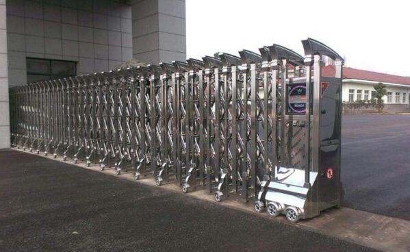 秦皇島海關學校成功安裝秦皇島出安智能伸縮門