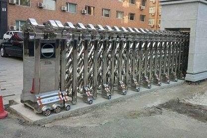 秦皇島出安智能伸縮門順利進駐秦皇島東方司法警官學校