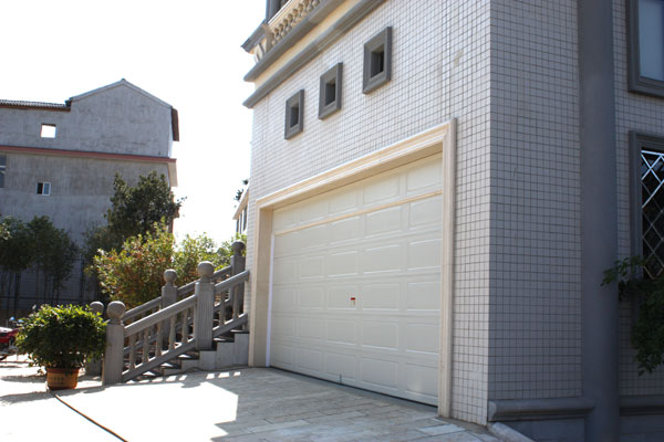 熱烈祝賀玉溪出安智能車庫(kù)門進(jìn)駐溪澤華庭