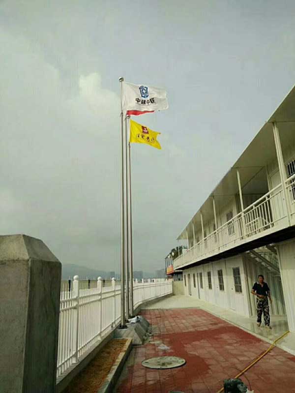 玉溪中建中聯(lián)項(xiàng)目部旗桿案例 - 中出網(wǎng)-智能出入口與停車充電門戶