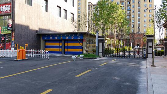 感謝盛世桃城一直以來(lái)對(duì)衡水出安智能道閘的支持！