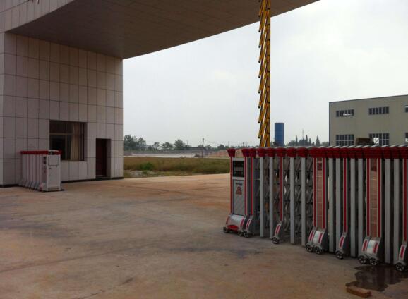 衡水出安智能電動(dòng)伸縮門(mén)進(jìn)駐昊和商業(yè)廣場(chǎng)