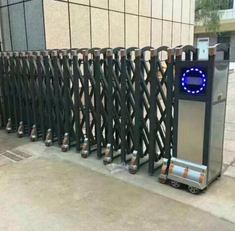 大余衡水實(shí)驗(yàn)學(xué)校選用衡水出安智能電動(dòng)伸縮門