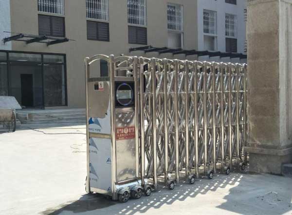 喜迎內(nèi)江出安智能電動伸縮門進駐四川省思創(chuàng)匯智科技有限公司