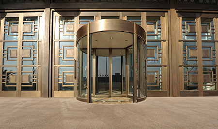 熱烈祝賀長治出安智能旋轉(zhuǎn)門進駐長治公安局