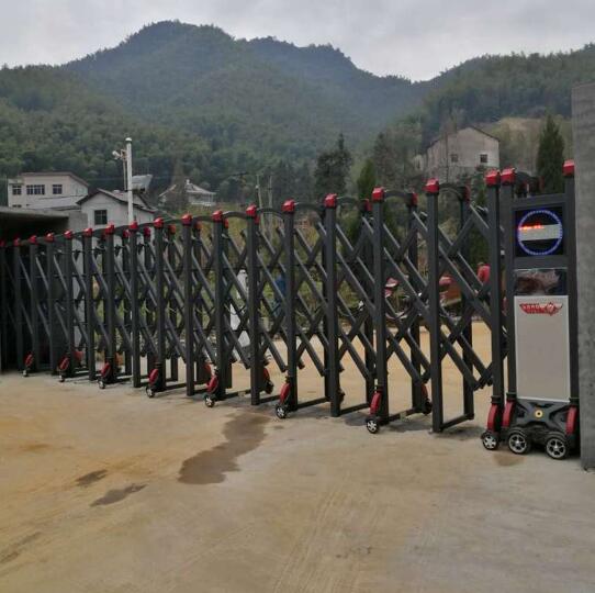 衢州出安智能伸縮門安裝在浙江巨化化工礦業(yè)有限公司