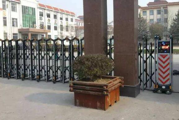 航民·望江園采購了衢州出安智能電動(dòng)伸縮門