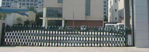 衢州市萬(wàn)杰機(jī)械有限公司采購(gòu)衢州出安智能電動(dòng)伸縮門(mén)