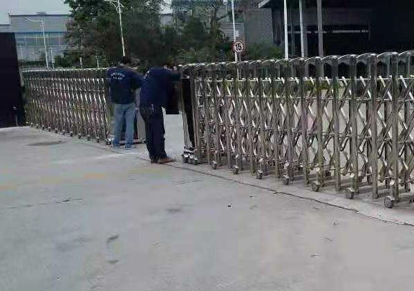 舟山出安智能伸縮門在舟山商貿集團有限公司這塊寶地上長駐