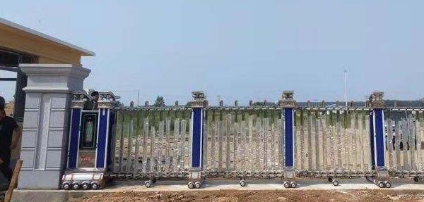 宋都藍郡國際安裝舟山出安智能電動伸縮門正式投入使用