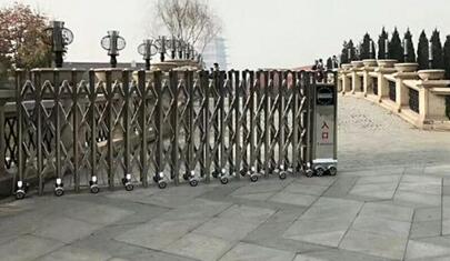 舟山出安智能電動伸縮門成功落地舟山蓉浦學院