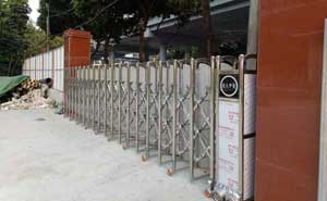 慶賀漢中出安智能伸縮門進駐漢中漢通工程建設有限公司